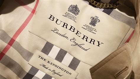 1004554 burberry|Burberry .